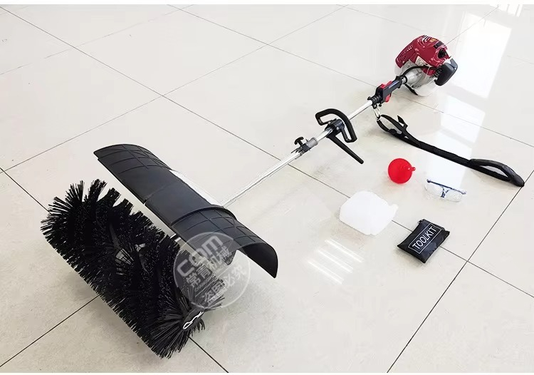 Zamiatarka spalinowa 52CC z si – Outdoor Power Broom recenzja i cena