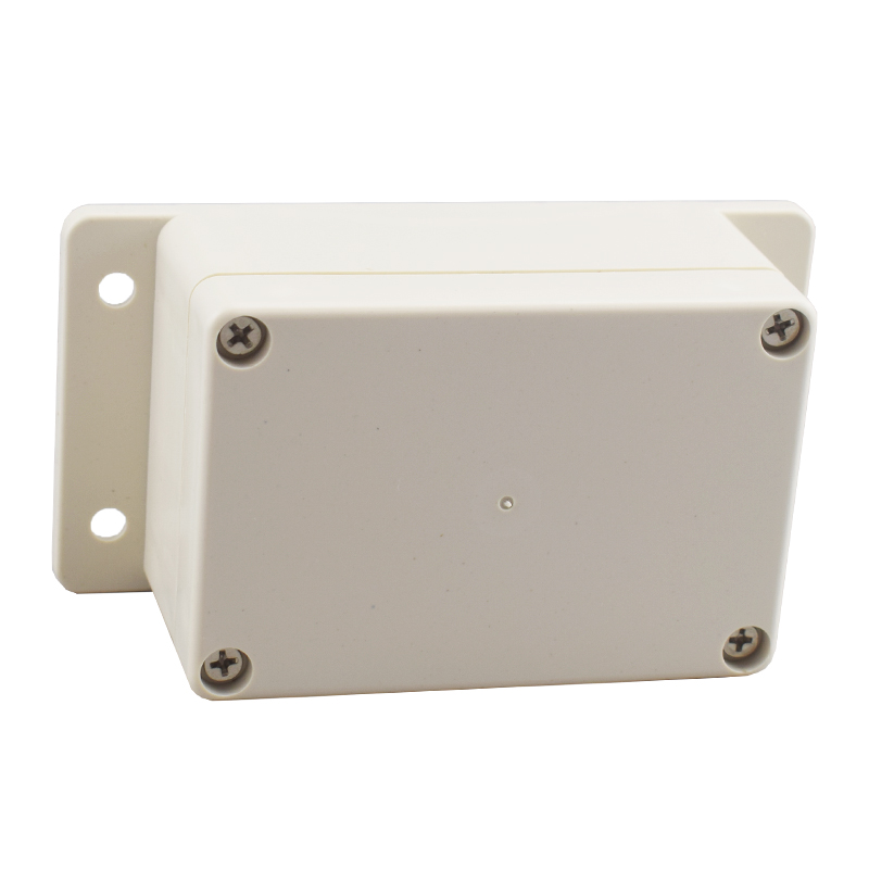 Wodoodporna plastikowa obudowa – Outdoor Power Outlet Box recenzja i cena