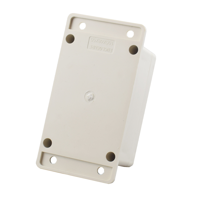 Wodoodporna plastikowa obudowa – Outdoor Power Outlet Box recenzja i cena